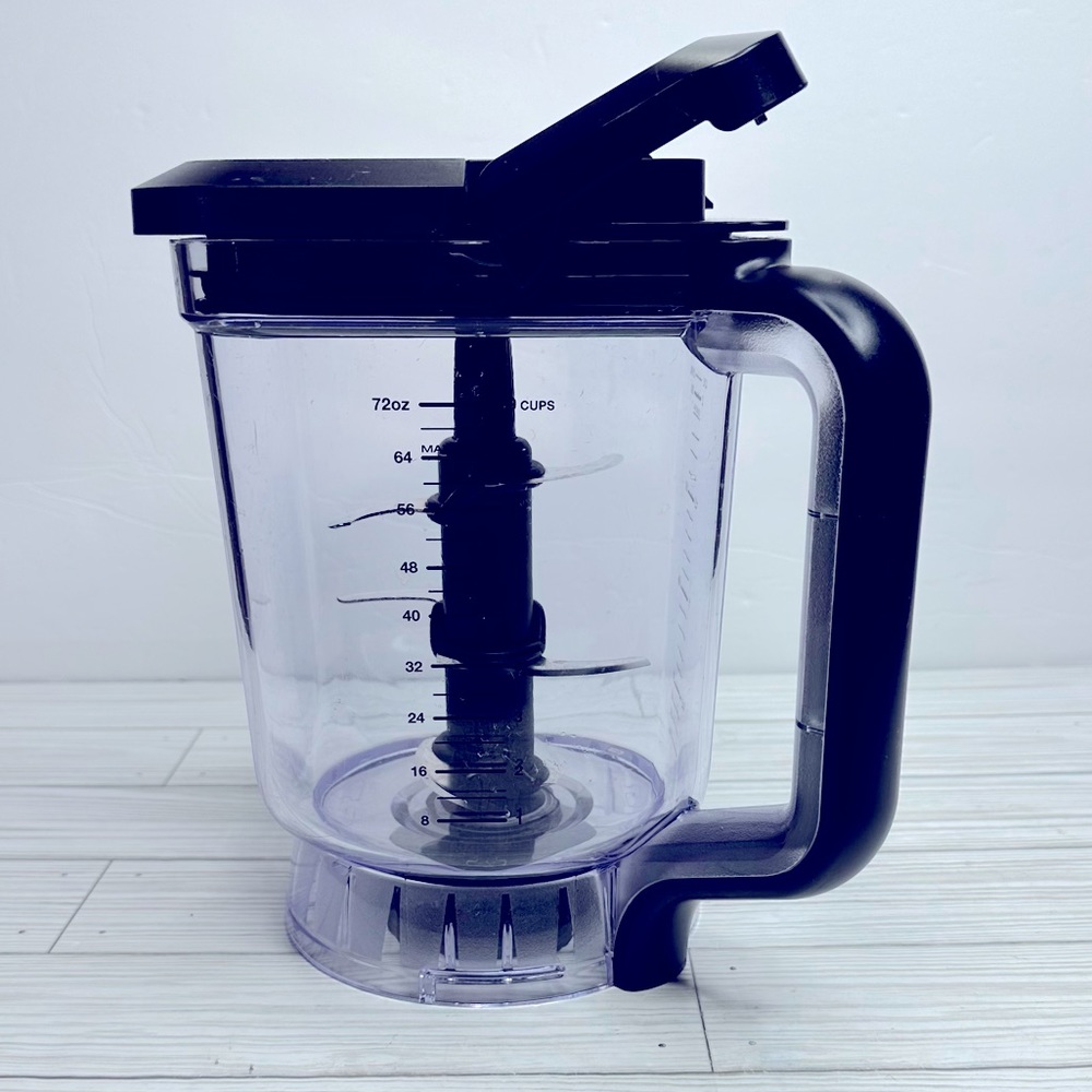 Ninja Blender 72 oz 9 Cup Pitcher with Lid